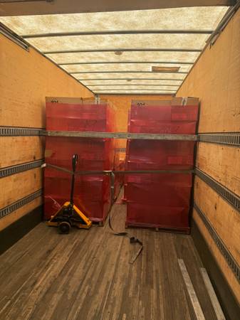 Need a helper for 1hr with a hand truck 8/28 at noon 1