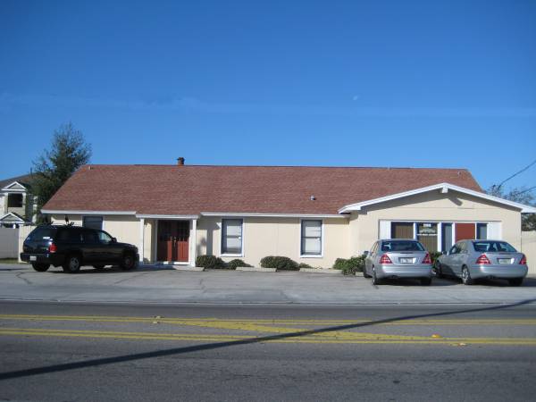 $1,600 / 1200ft2 - Large offices for 3 people (Tampa)64178776770050120
