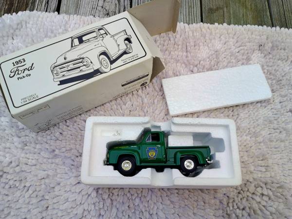 1953 Diecast 1/34 scale Ford Pickup Truck ~ PA Game Commission 1