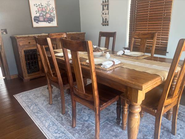 Dining Room Wood Set 1