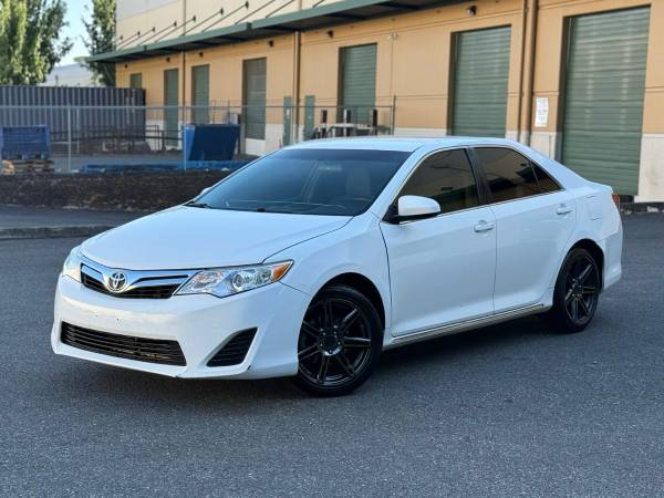 Toyota Camry 2013 - $7,400 (Lakewood)63622936574595120