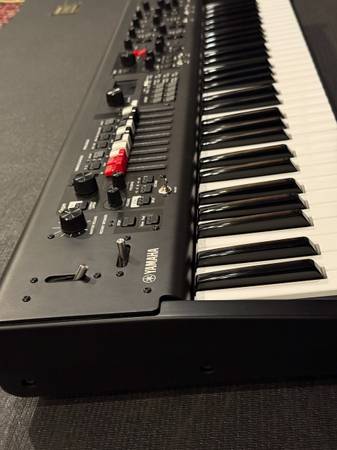 Yamaha YC61 Stage Keyboard - Organ - Piao - EP - Synth - $1,500 (Philadelphia)63443713174017121