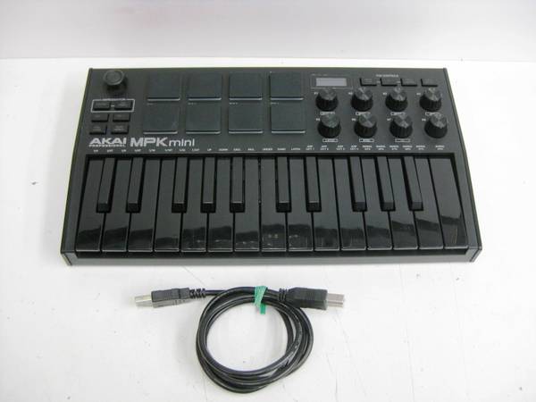 AKAI MPK mini MK3 ブラック Brack Akai Professional MPK Mini MK3 Black on Black Limited