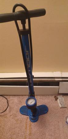 Nashbar bicycle floor pump with gauge 1