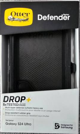 OtterBox Defender S24 Ultra 1