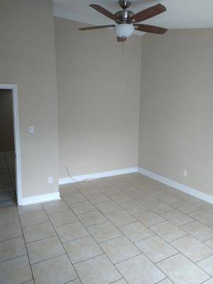 $1,050 / 1br - 560ft2 - Fat City in Metairie, 1 bd, 1 bath, washer dryer (metairie)63903422352515123