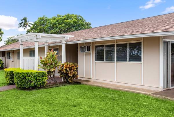 $2,910 / 4br - 1450ft2 - Find Your Zen: Spacious Floorplans and Yoga Rooms Await! (Ewa Beach)63939394866947121