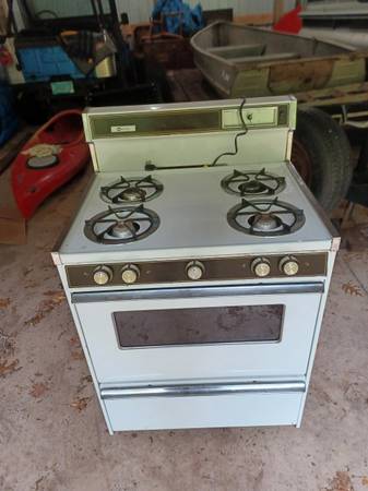 Propane Range (Working) 1