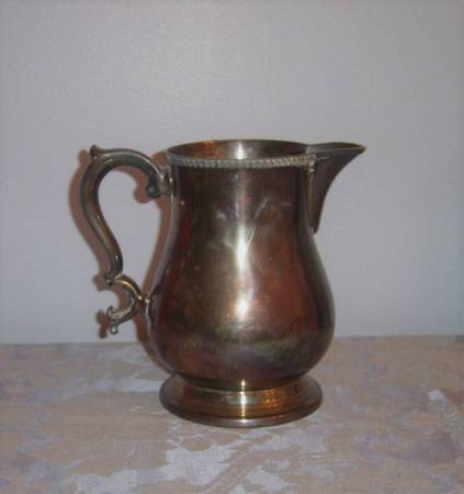 Vintage signed Silverplate PITCHER , repurpose as a floral  vase 1