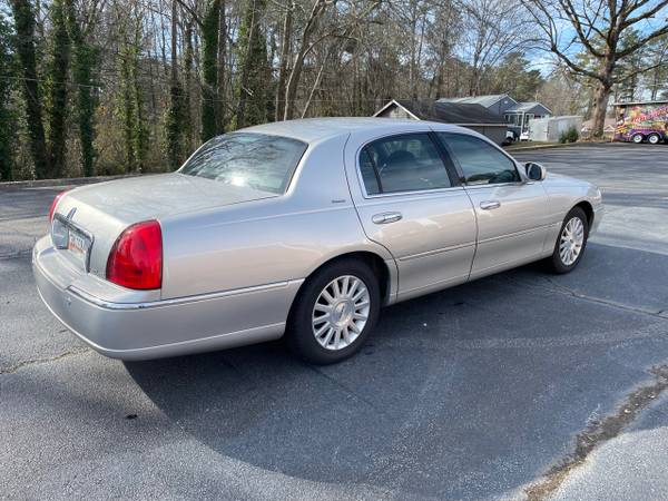 2004 Lincoln Town Car Ultimate - $5,900 (Austell, GA)63620068074113122