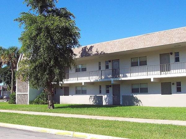 $2,000 / 2br - 942ft2 - Apartment for rent (Tamarac)64002015415298122