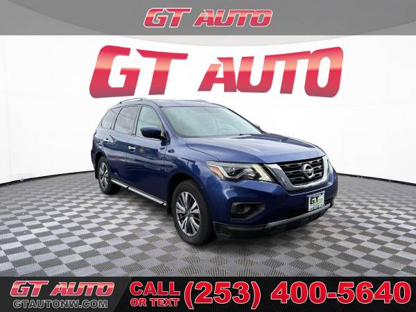 2017 Nissan Pathfinder S 1