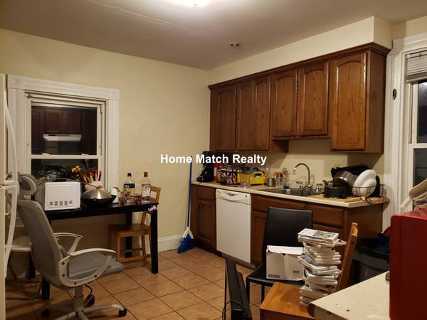 $800 / 5br - Allston Room in 5 Bed/2 Bath Apartment | Near Harvard Avenue63810087610243120