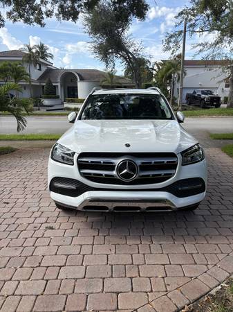 2020 Mercedes GLS 450 - $37,50063480113930369123