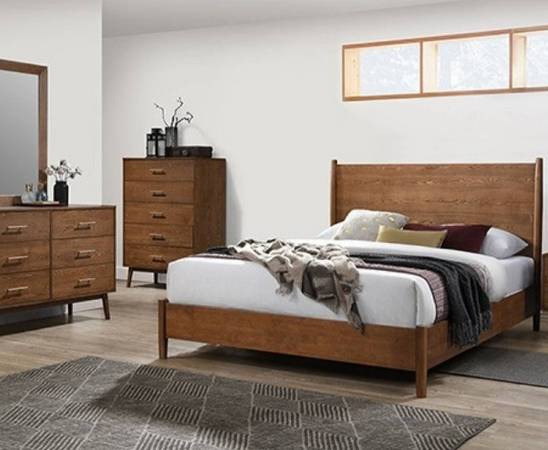 Tromso MCM queen platform bed 1