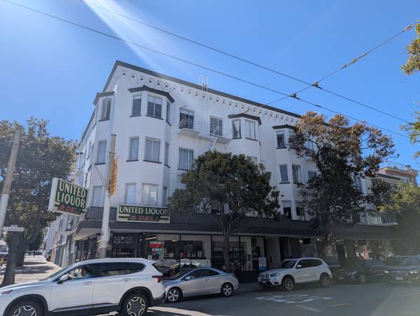 $3,800 / 1br - 600ft2 - Amplio apartamento de una habitación (marina / cow hollow)63664170082819120