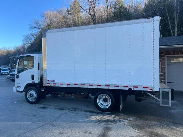 2018 Chevrolet Chassis 4500 14 BOX WITH LIFTGATE - $39,895 (Montpelier, VT)63622596997121121