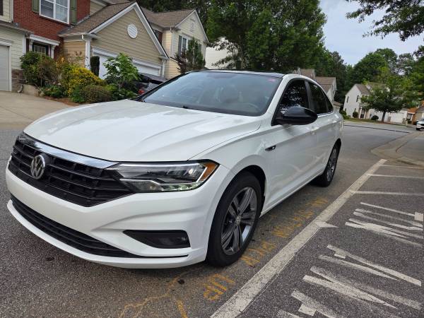 2019 Volkswagen Jetta R-Line - $12,500 (Duluth)63620223897475120