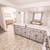 Hermoso y moderno apt cerca de todo/Modern apt. close to everything 15 thumbnail