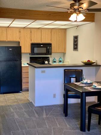 $1,626 / 484ft2 - Spacious Studio Apartment Available – Great Location! (Palmdale)63812226445185123