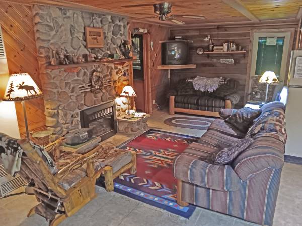 $90 / 2br - 1100ft2 - Cloverleaf Cabin Watersmeet MI Northwoods Vacation (Watersmeet, MI)64151610765953121