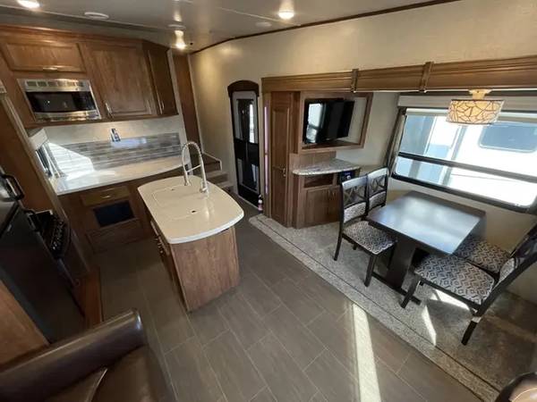 2018 Heartland Sundance S5 289TS - $38,999 (Vacaville)63470467467137123