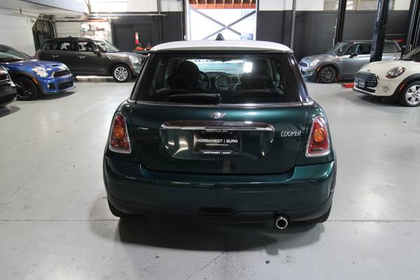 2008 R56 MINI COOPER Hardtop VERDE DE CARRERAS BRITÁNICO Frenos nuevos SOLO 91 mil - $5.900 ((Especializados SOLO en MINI / Salón interior))63484809490177124