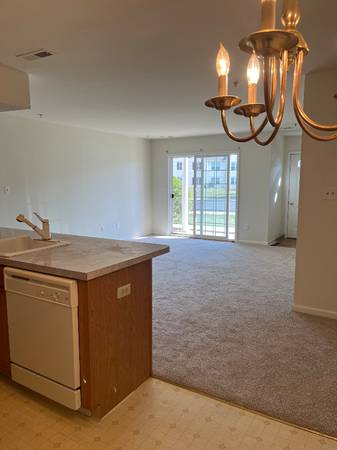 $1875.00 / 2br - 1056ft2 - PRIMER PISO - ¡SIN ESCALONES!64010163520001121