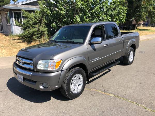 4X4 TOYOTA TUNDRA 4WD CREWCAB and LOW|MILES! IMMACULATE V8 Engine - $18,000 (SACRAMENT0. Cal)63624217552641120