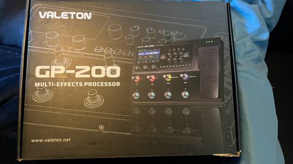 Valeton GP 200 Multi Effects Pedal 1