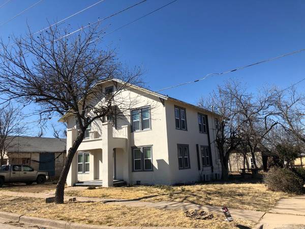 $650 / 1br - 665ft2 - Completely Updated 1 Bedroom Apartments! (502 Cottonwood St. - 1, Coleman, TX)63810546535555122