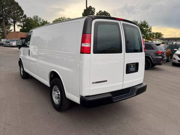 2019 Chevrolet Express 2500 Cargo Chevy Van 3D Van - $14,900 (King Auto)63612280926081124