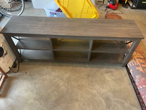Tv stand/low shelf 1