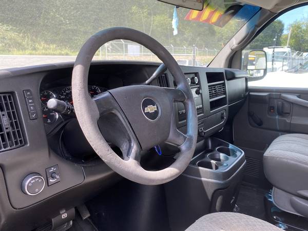 2009 Chevy Express 1500 Furgoneta de carga $4,999 - $4,999 (Algona)63498743174529124