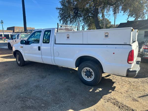 2004 Ford F250 Extended Cab Long Bed Truck - $5,900 (Lodi)63470224011779121