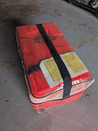 Life Jackets (Pack of 4) - West Marine 1