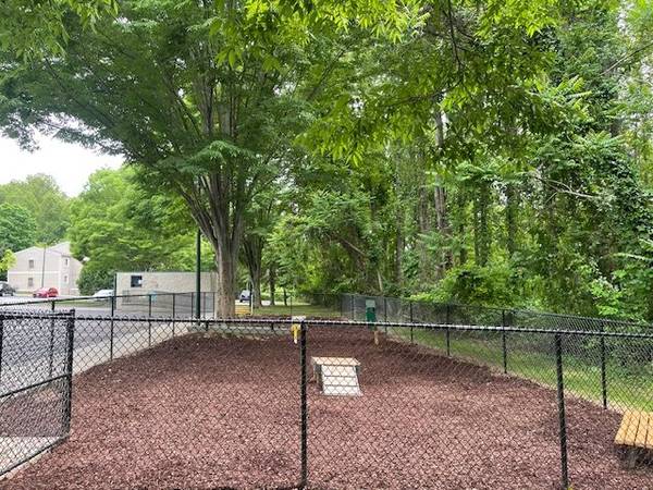 $1221.00 / 3br - 1032ft2 - WAITLIST 3 Bed/2 Bath Apartment in Lynchburg, VA - Available 09/03 - $63851967081985121