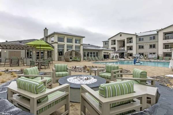 $2,210 / 2br - 1100ft2 - Extraordinary resort-caliber amenities! 2 bed / 2 bath available! (Sparks)63178510361729122