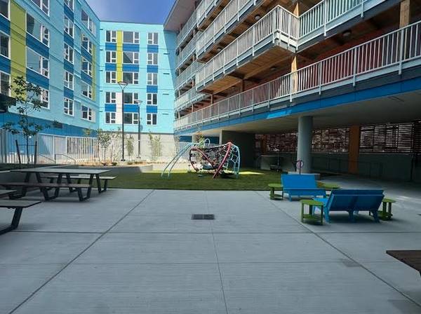 $1.300 / 1100 pies² - APARTAMENTOS NICHOLS COURT $$$$$$$$$$$$ OFERTA DE MUDANZA $$$$$$$$$$$$ (RAINER VALLEY)63408954260737121
