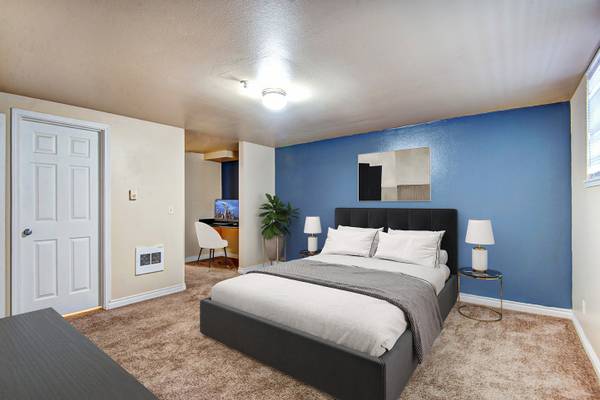 $1,499 / 426ft2 - ¡Ubicado en Seattle! Cerca del transporte público, estudio 1ba (2510 Western Avenue, Suite 100, Seattle, WA)63862287280387121