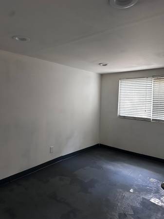 $1,500 / 2br - 800ft2 - Cottage house in West ashley (Charleston)64016104151683123