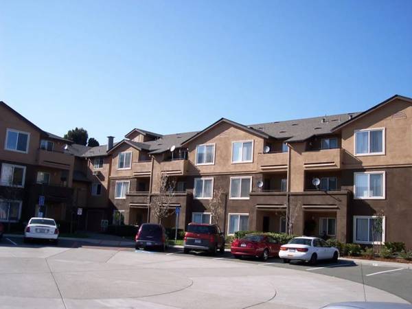 1 Dishwasher, Courtyard, Cable Ready 1