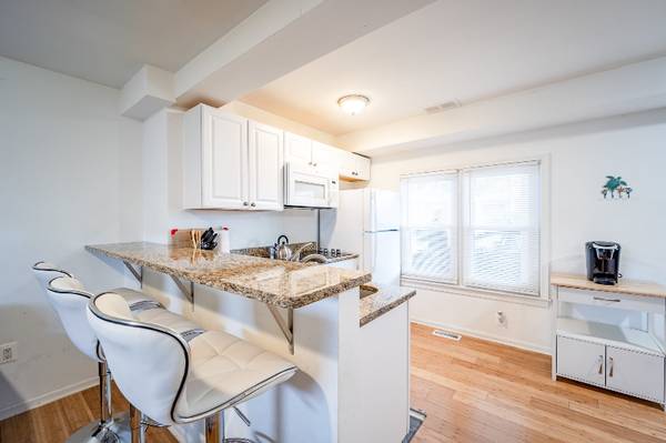 $1800.00 / 3br - 1100ft2 - Apartamento de 3 habitaciones en Ocean City, frente al océano | 1 baño | $1800 | Disponible63839298569601122