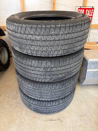 4 Tires 275/60/20 1