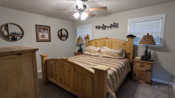 $219,000 / 2br - 792ft2 - Beautifully Renovated Condo/Your New Mountain Retreat (2 Bed, 2 Baths) (Ruidoso, NM)63867373717635122