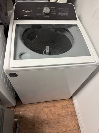 Whirlpool HE large capacity washer machine 1