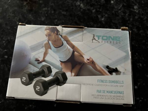 Tone Fitness 2 x 2lb Dumbbells 1