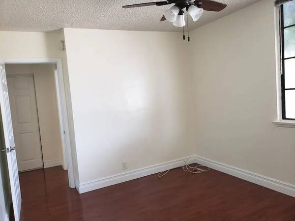 $2,750 / 3br - 1000ft2 - **^^Hogar amplio de 3 habitaciones/2.5 baños con mejoras modernas en un barrio tranquilo*** (Santa Rosa)63658112136833121
