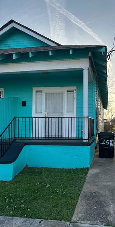 $1400. 2BR, 1BA, Nice duplex. Convenient Location. CALL NOW for SHOWIN 1