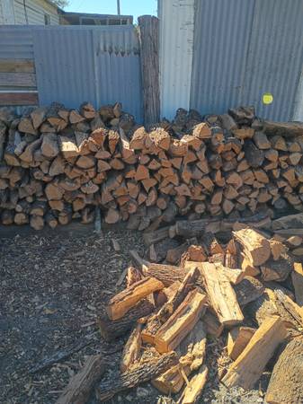 Firewood seasoned ready to burn 1